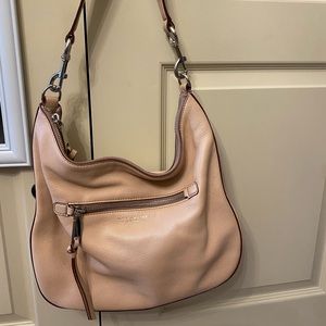 Marc Jacobs Recruit Leather Hobo Bag in nude